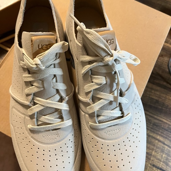 Brand New Ugg sneakers - Picture 5 of 7